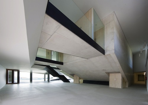 Auditorio Minucipal de Teulada, Francisco Mangado, hiszpańska architektura, Hiszpania,